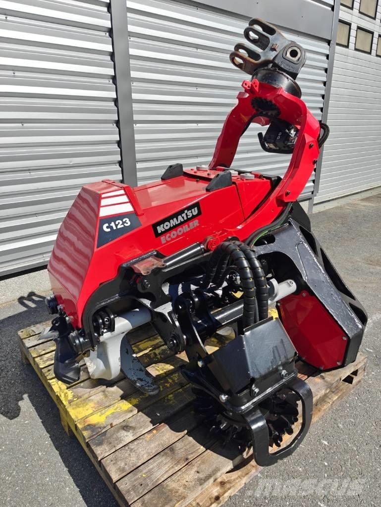 Komatsu C 123 Boomvelkoppen
