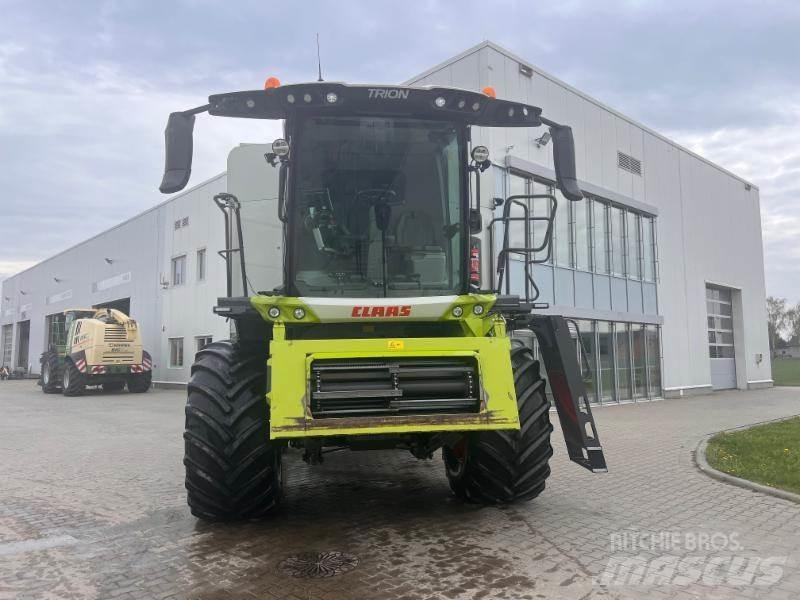 CLAAS TRION 520 Maaidorsmachines