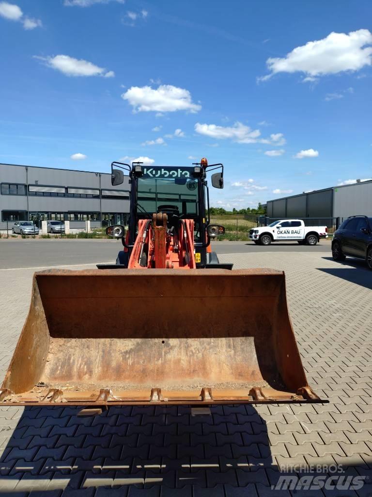 Kubota R 090 Wielladers