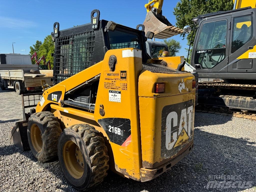 CAT 216 B 3 Schrankladers