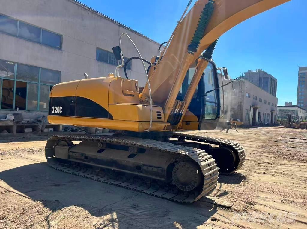 CAT 320 C L Rupsgraafmachines