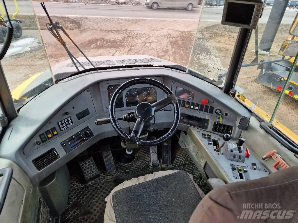 Volvo A 40 D Knik dumptrucks