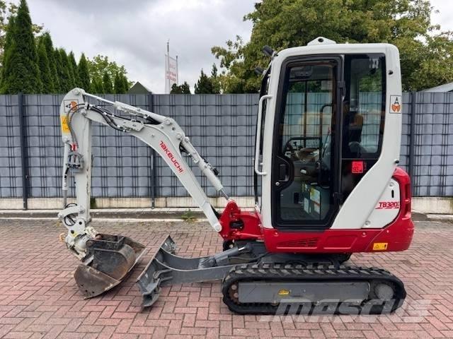 Takeuchi TB 320 Minigraafmachines < 7t