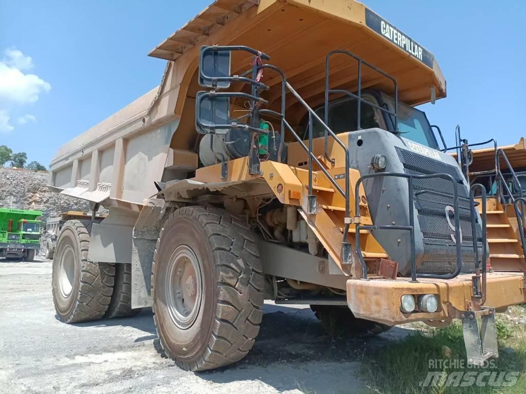CAT 773 F Knik dumptrucks