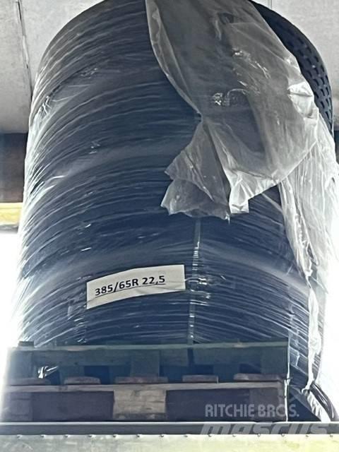 Aeolus 385 65R 22,5 Banden, wielen en velgen