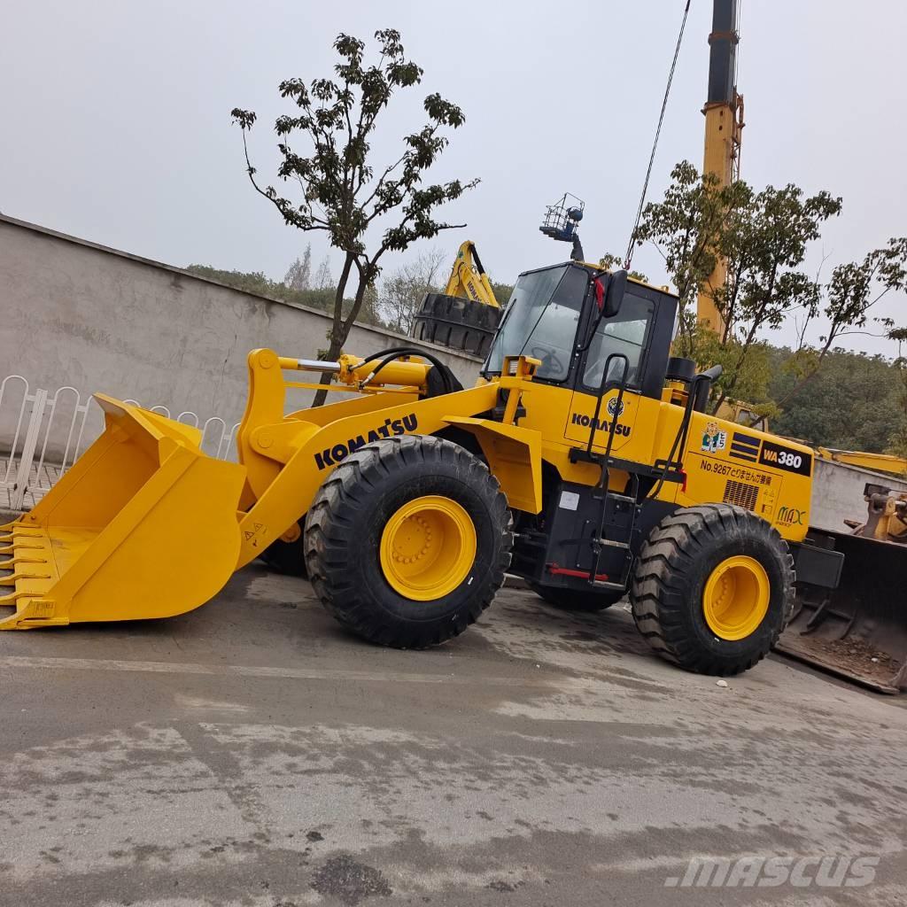 Komatsu WA 380 Wielladers