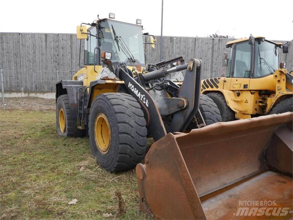 Komatsu WA 200 PZ Wielladers