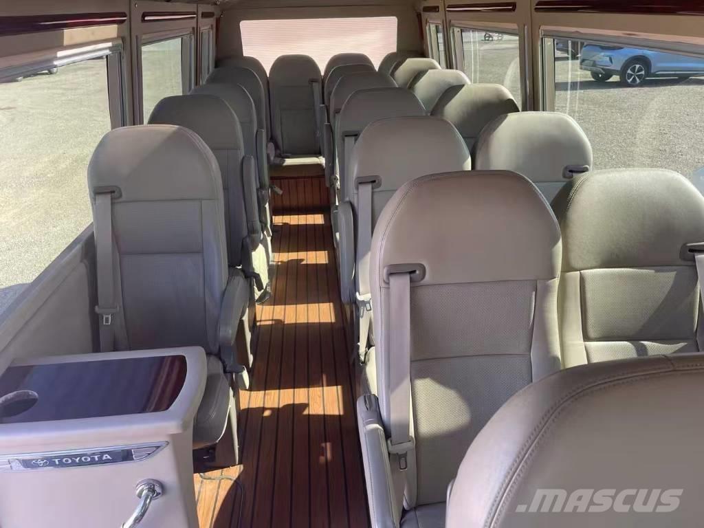 Toyota Coaster Intercitybussen