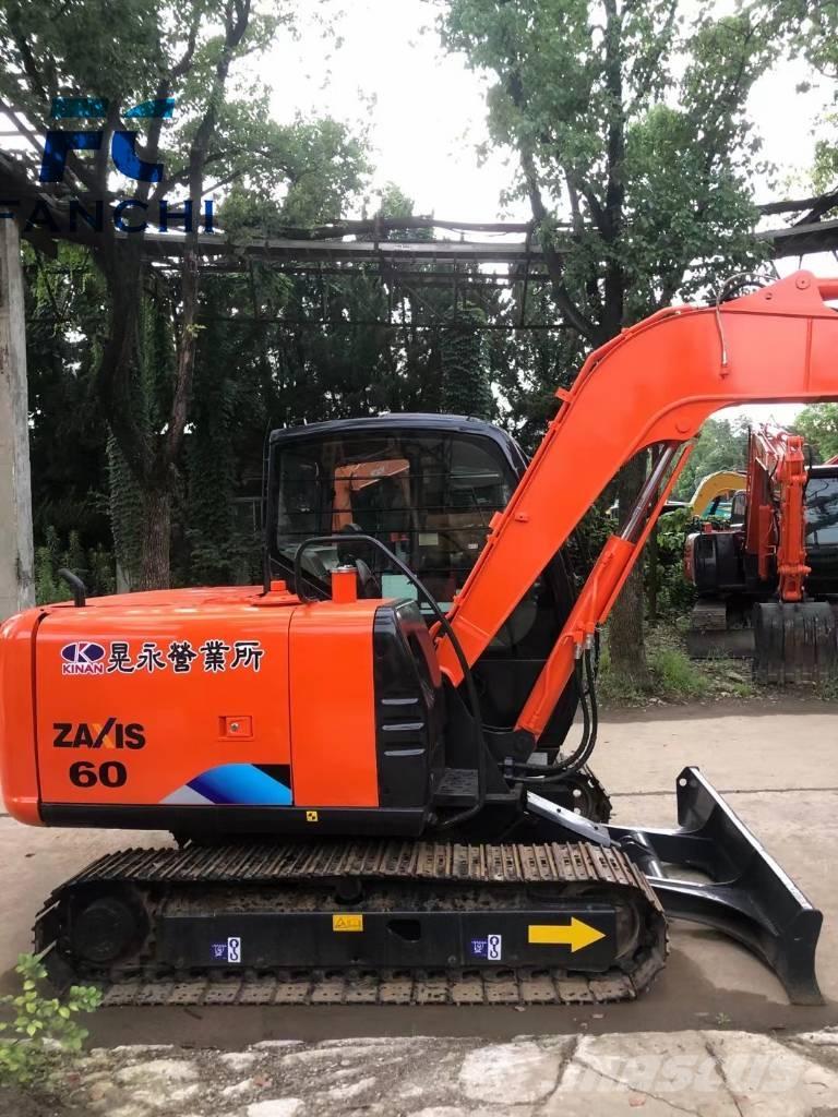 Hitachi ZX 60 Rupsgraafmachines