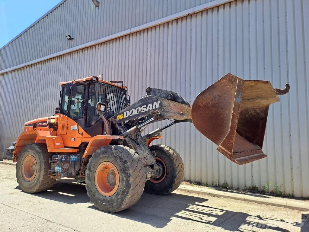 Doosan DL 250 Wielladers