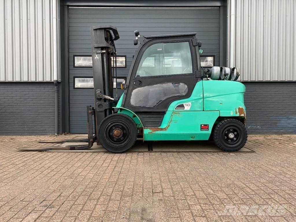 Mitsubishi FG50NT LPG heftrucks