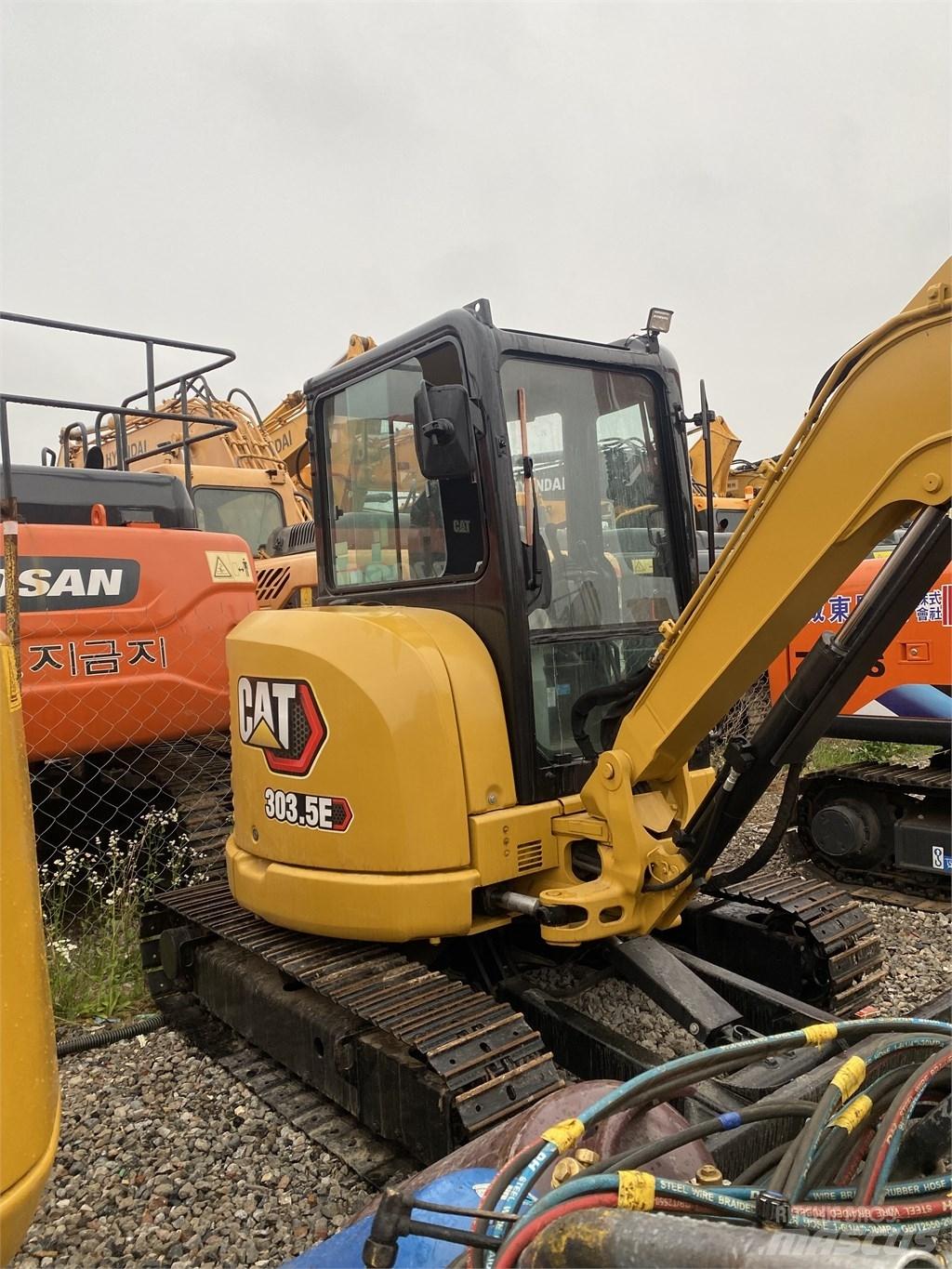 CAT 303E Rupsgraafmachines