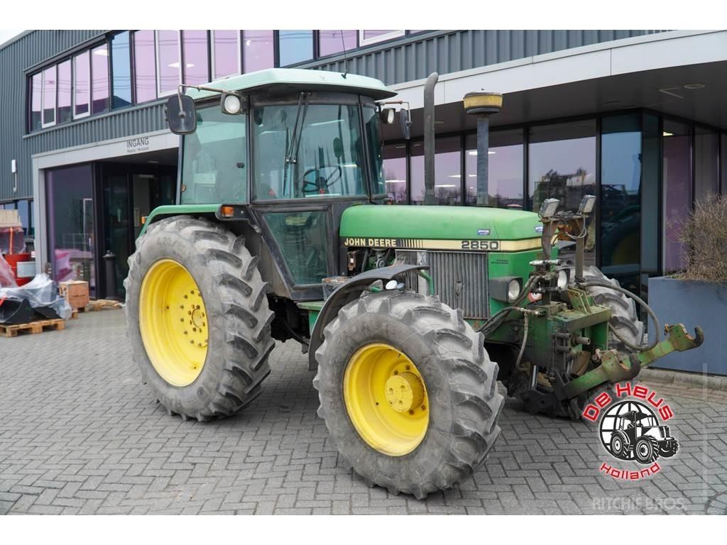John Deere 2850 Tractoren
