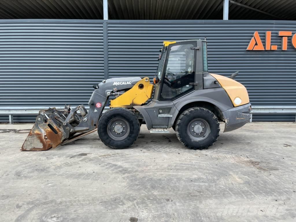 Mecalac AS 700 Wielladers