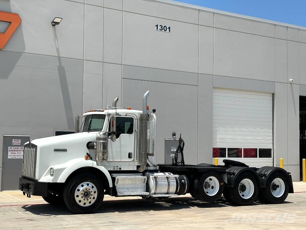 Kenworth T 800 Trekkers