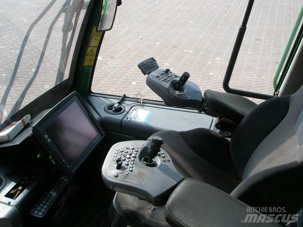 John Deere 1270E Harvesters