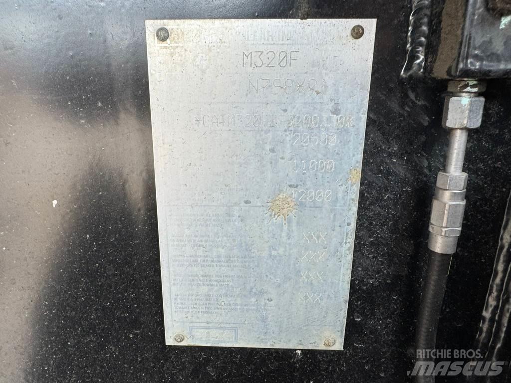 CAT M320F Wielgraafmachines