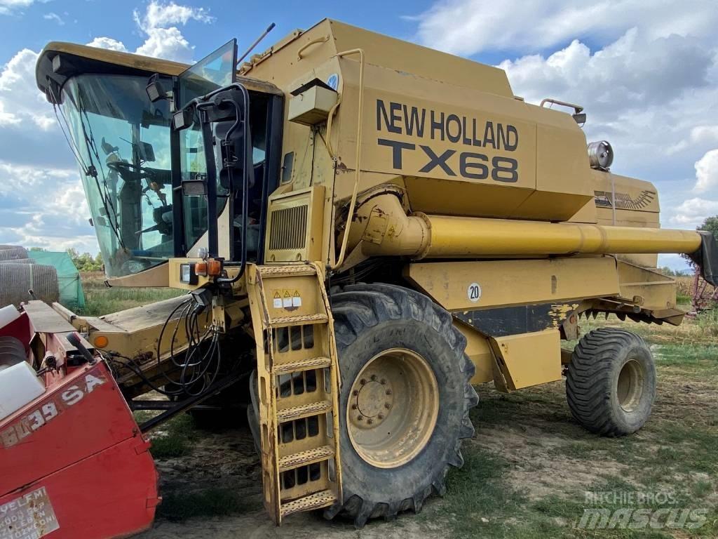 New Holland TX 68 Maaidorsmachines