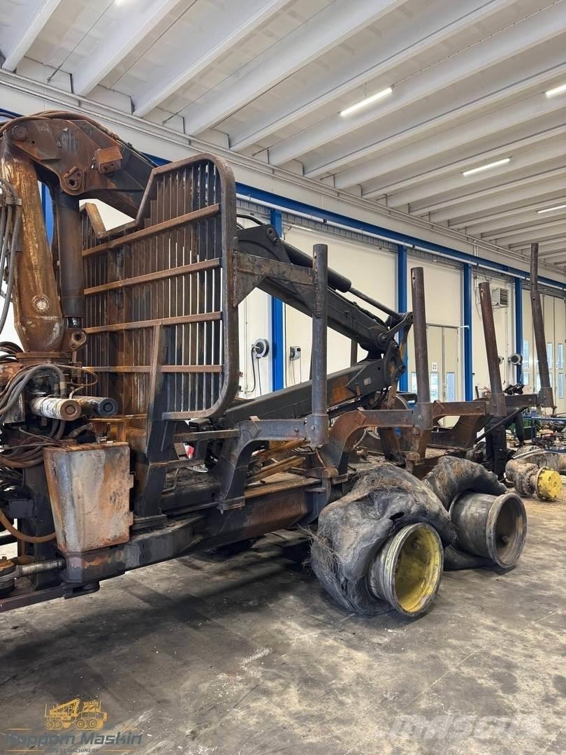 John Deere 1010E Uitrijwagens