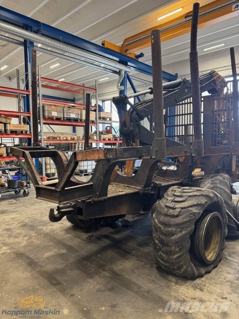 John Deere 1010E Uitrijwagens
