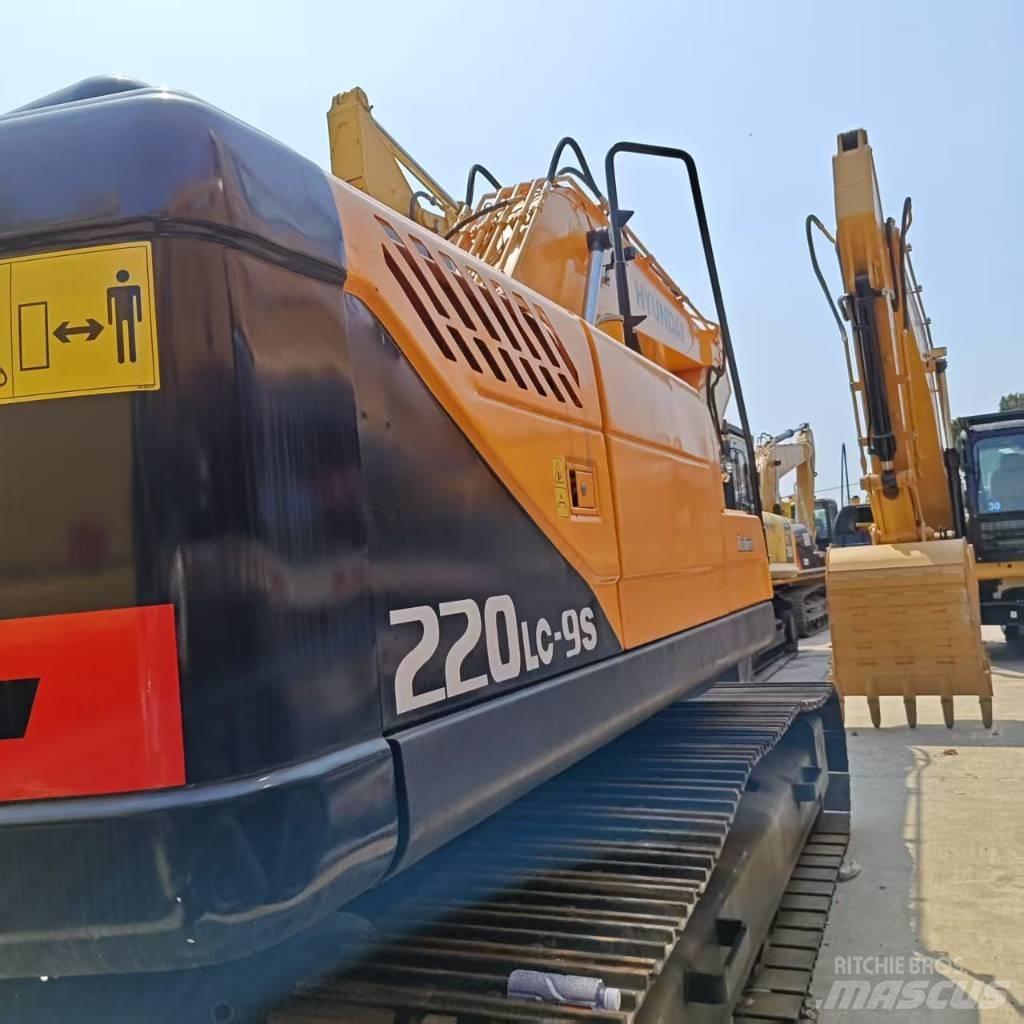 Hyundai 220lc-9s Rupsgraafmachines