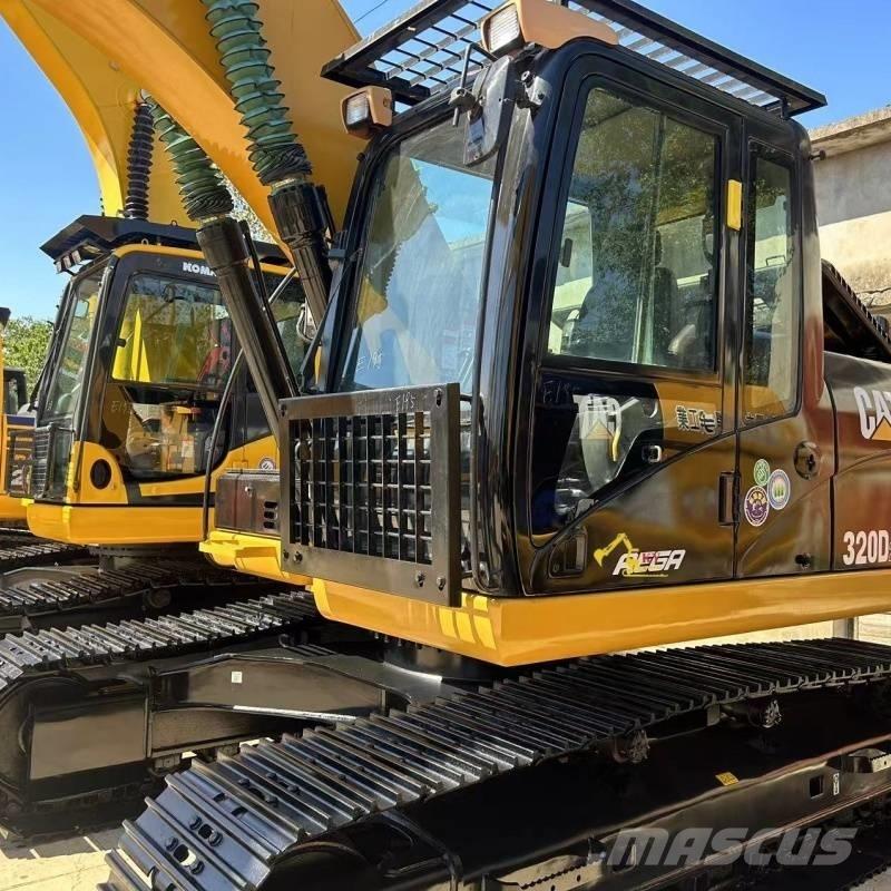 CAT 320 D Rupsgraafmachines