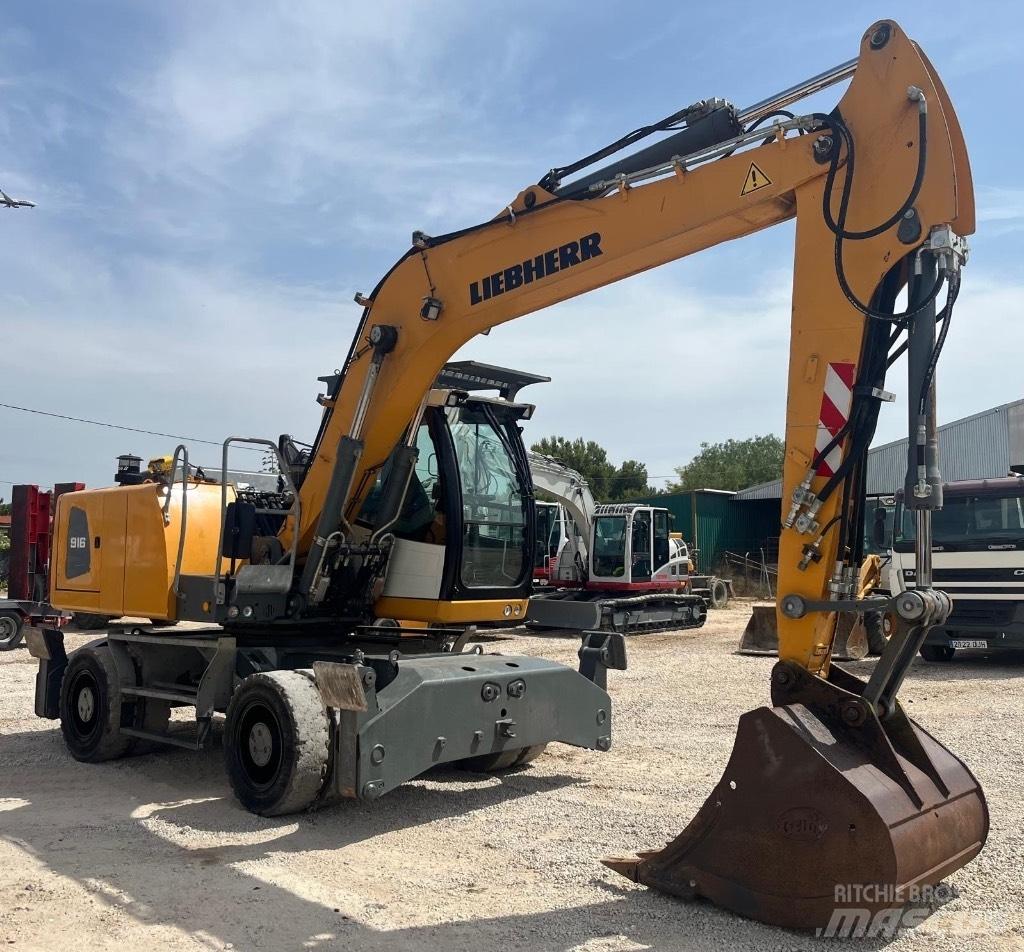 Liebherr A 916 Wielgraafmachines