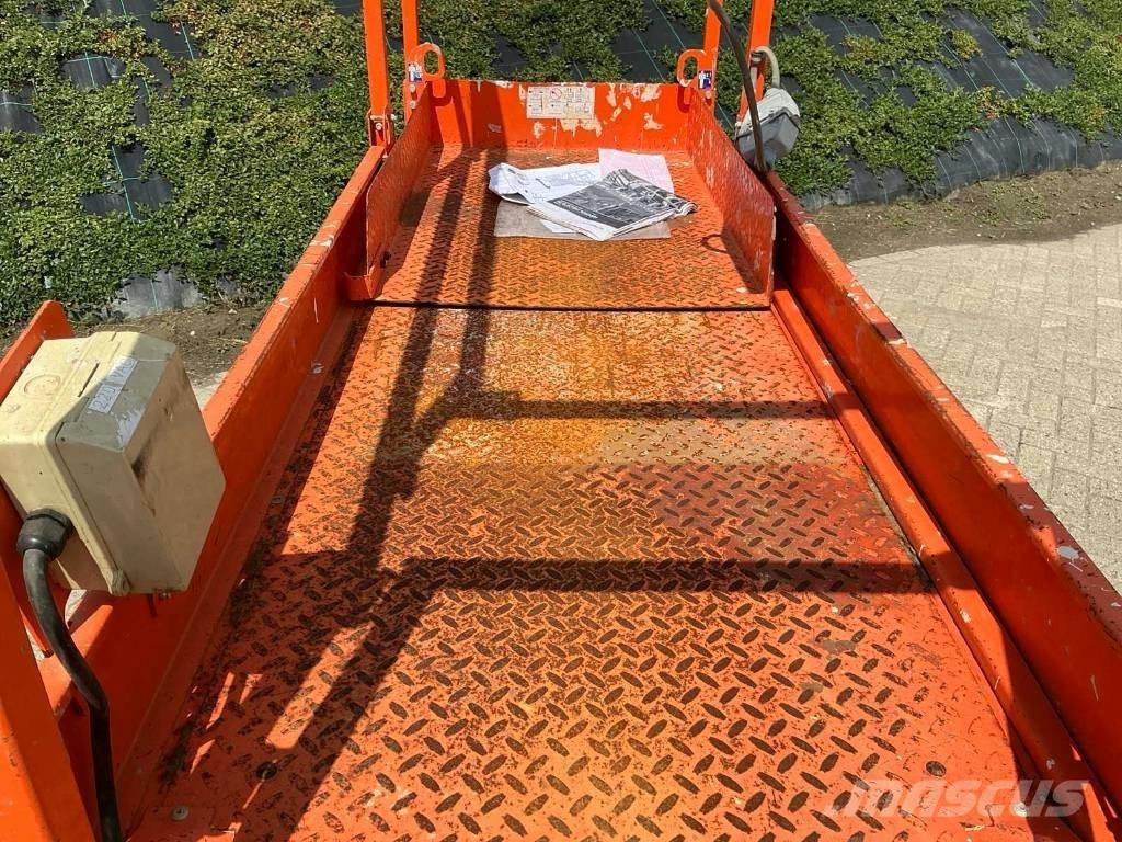 SkyJack SJ III 3219 Schaarhoogwerkers