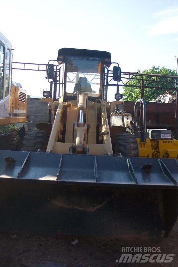 John Deere 544 BJ Wielladers