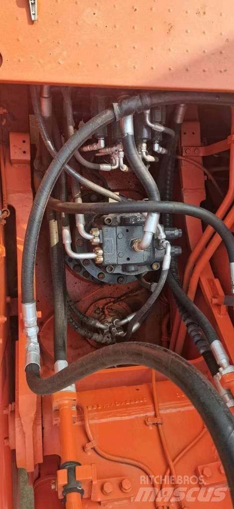Doosan DX 300 Rupsgraafmachines