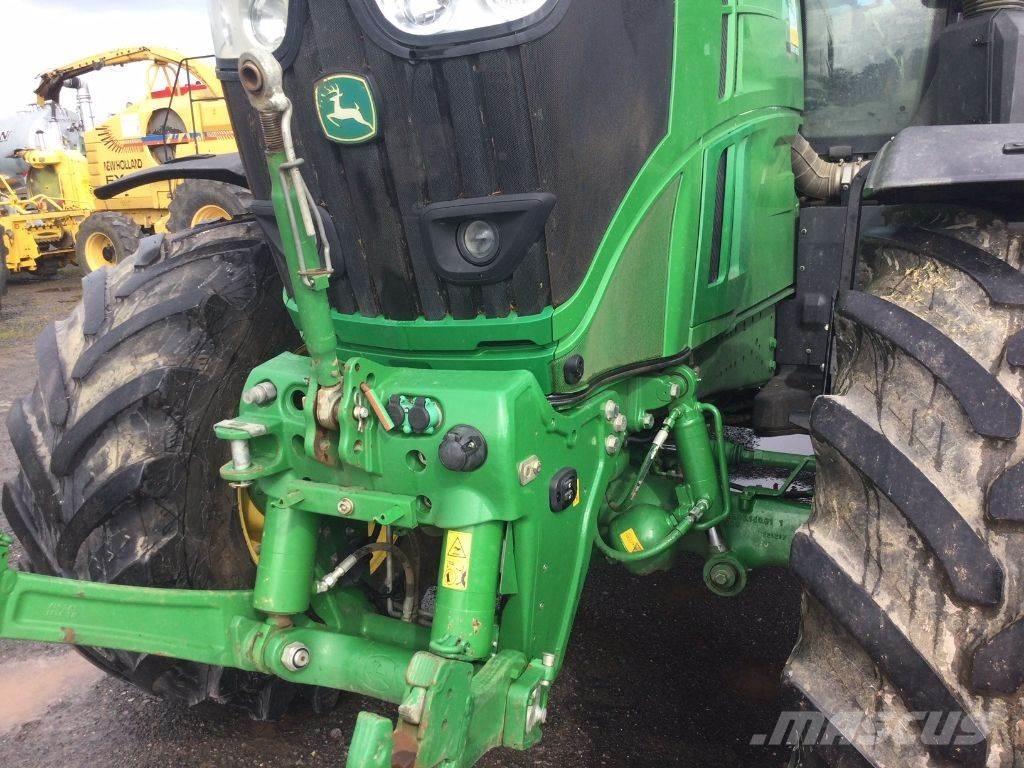 John Deere 6250R Tractoren