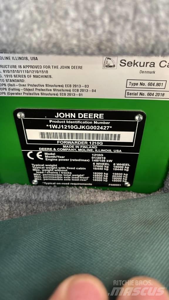 John Deere 1210G Uitrijwagens