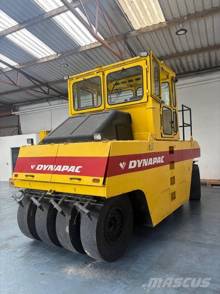Dynapac CP 271 Bandenwalsen