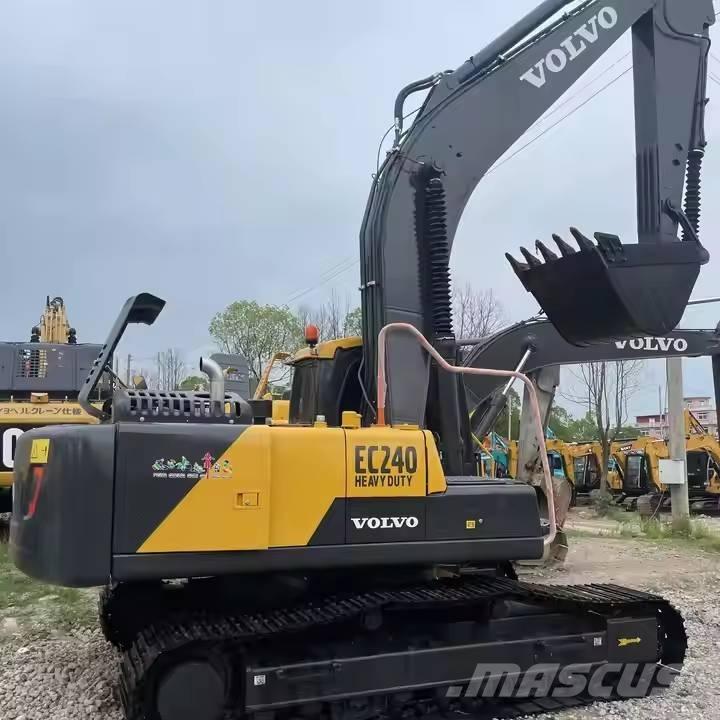 Volvo EC240D Rupsgraafmachines