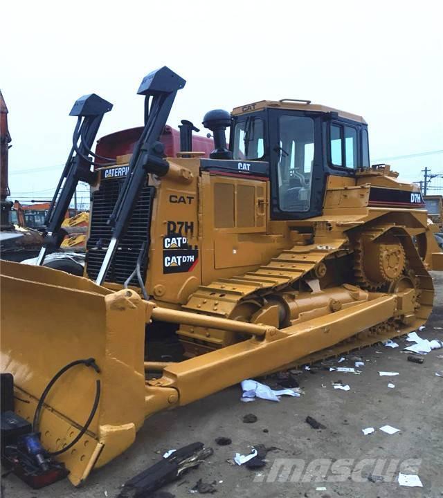 CAT D7H Rupsdozers