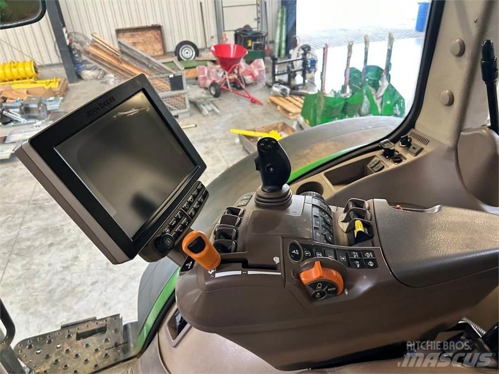 John Deere 7310R Tractoren