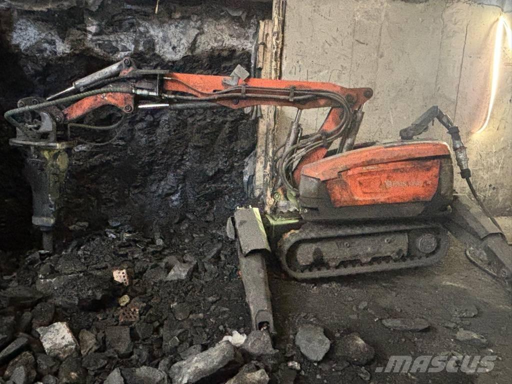 Husqvarna DXR 300 Sloopgraafmachines
