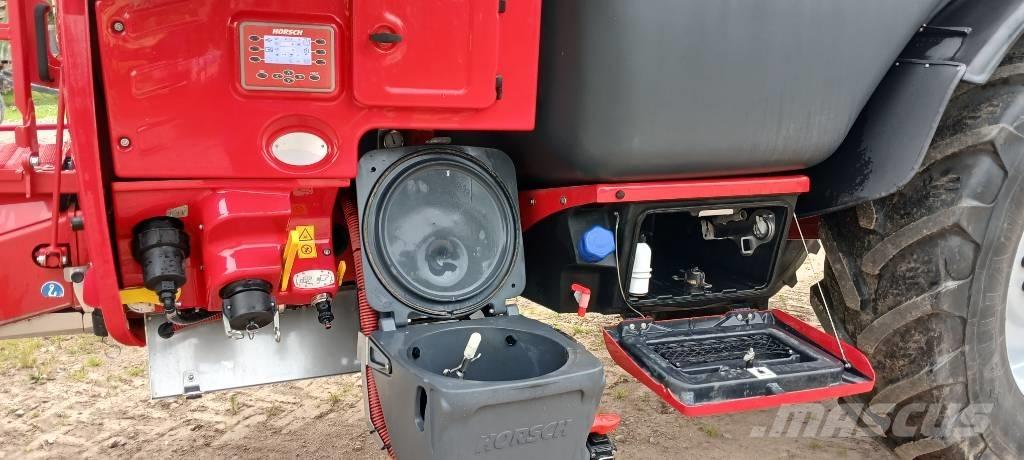 Horsch Leeb 5 LT Getrokken spuitmachines