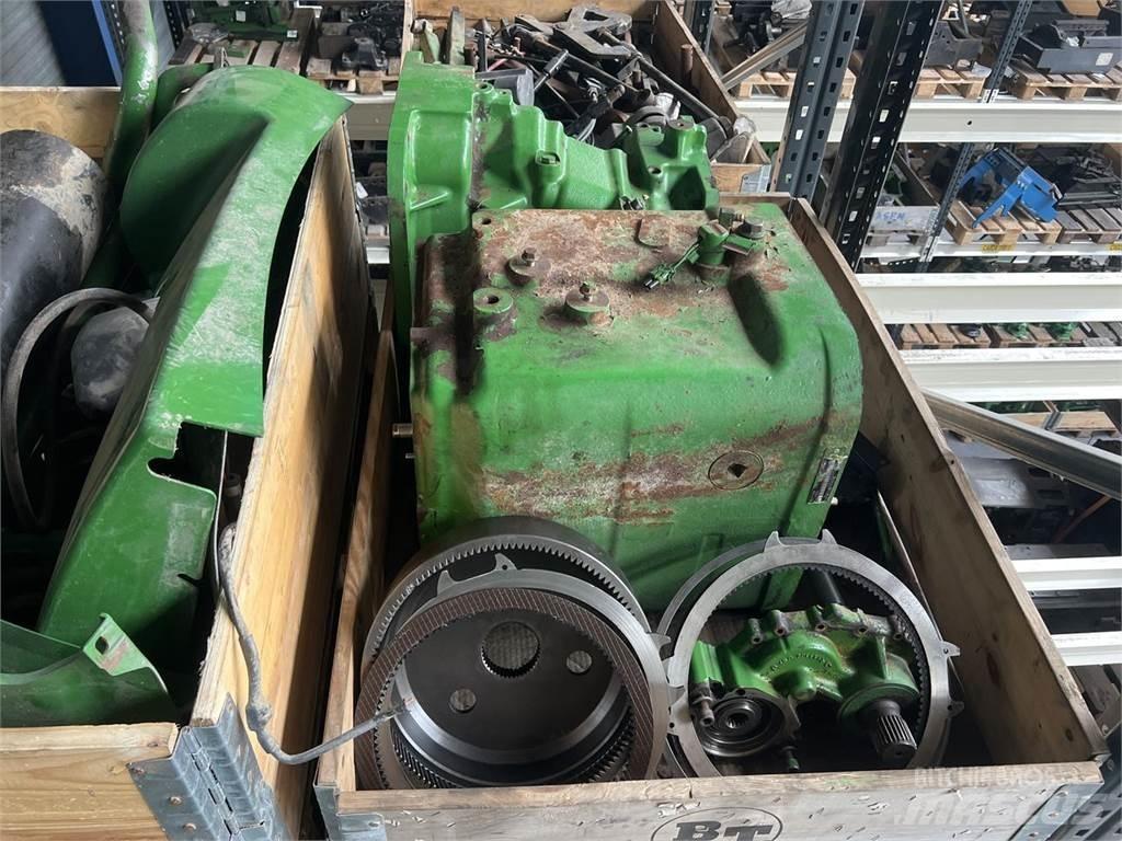 John Deere 7820 Tractoren
