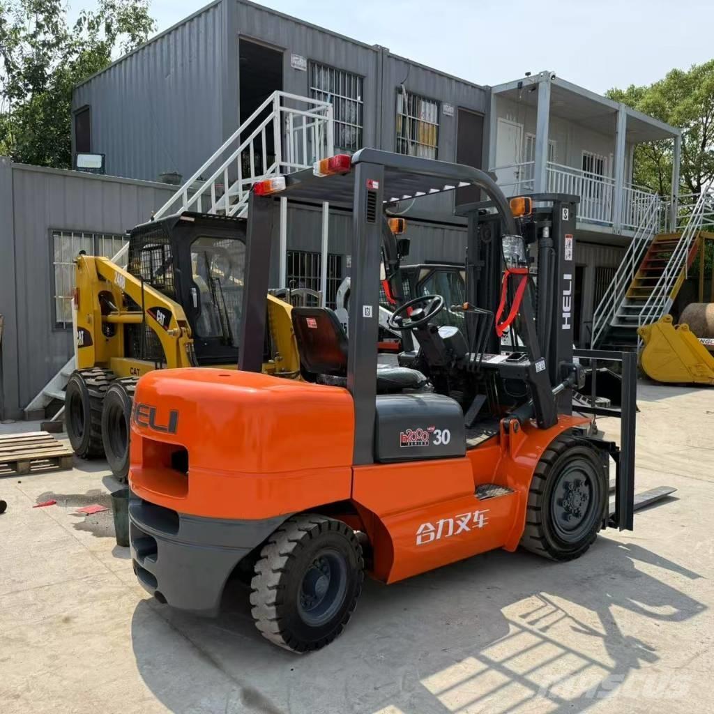 Heli FD30 Diesel heftrucks