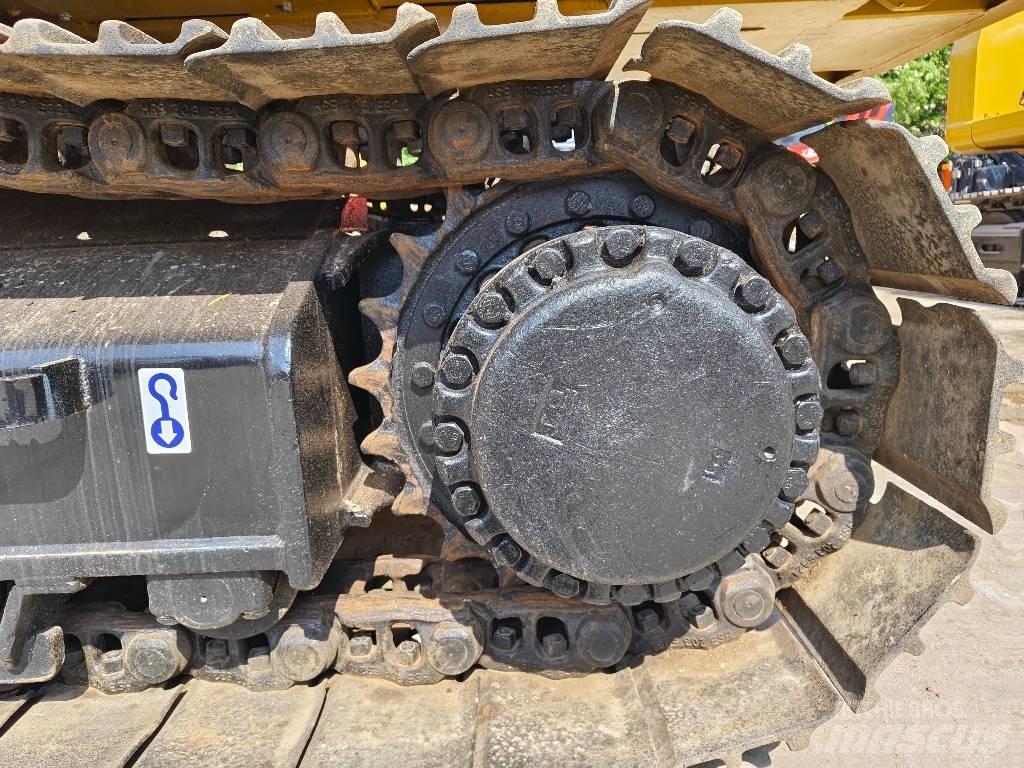 CAT 325 C Rupsgraafmachines