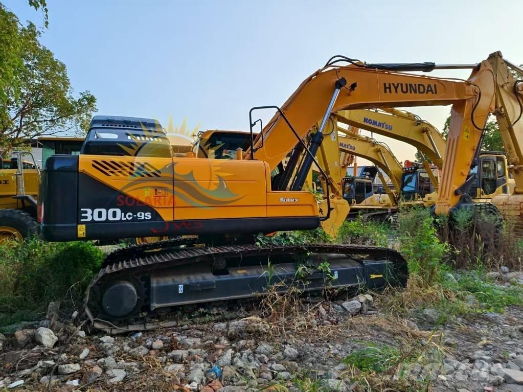 Hyundai R300LC-9 Rupsgraafmachines