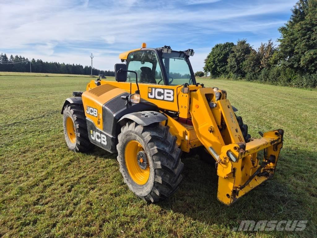 JCB 541-70 Verreikers voor landbouw