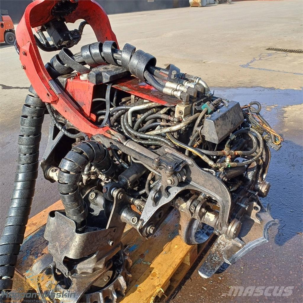 Komatsu C124 Boomvelkoppen