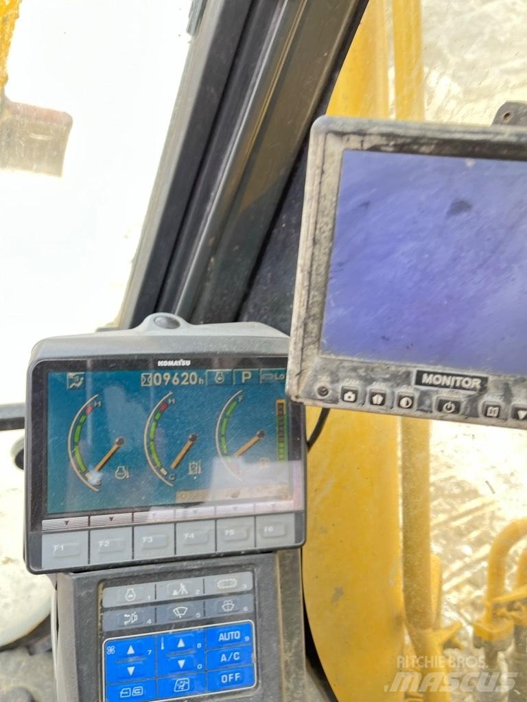 Komatsu PC 240 LC-7 Rupsgraafmachines