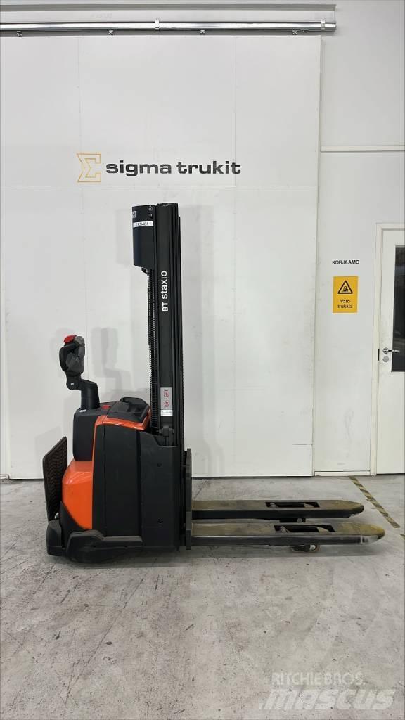 Toyota SWE 120 L Meeloop stapelaar