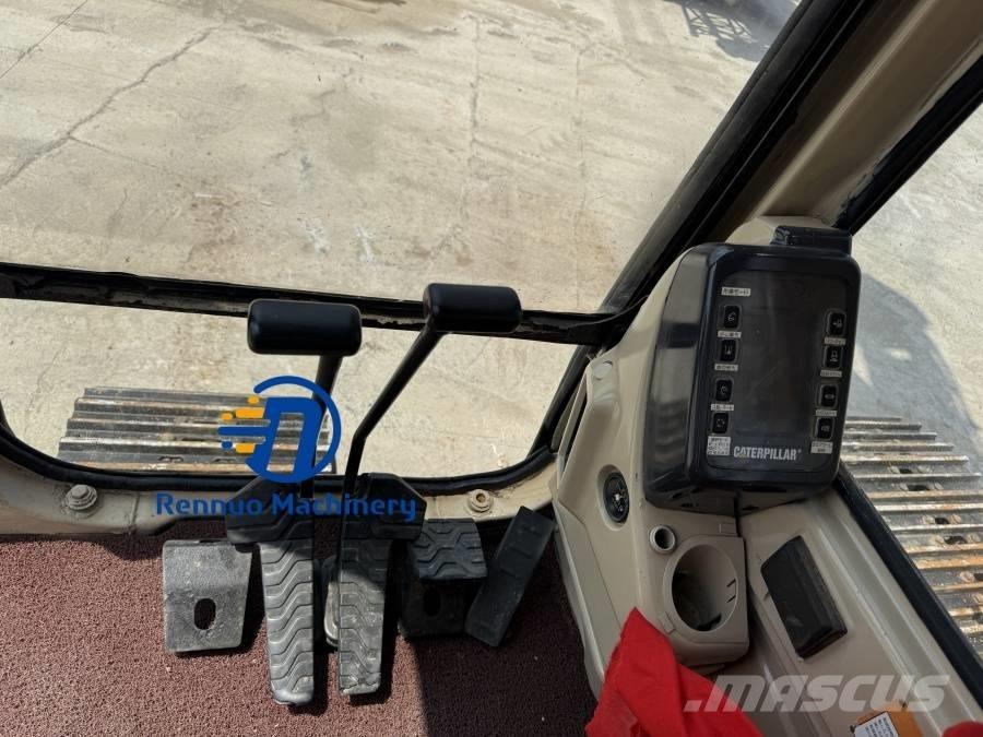 CAT 320 BL Rupsgraafmachines
