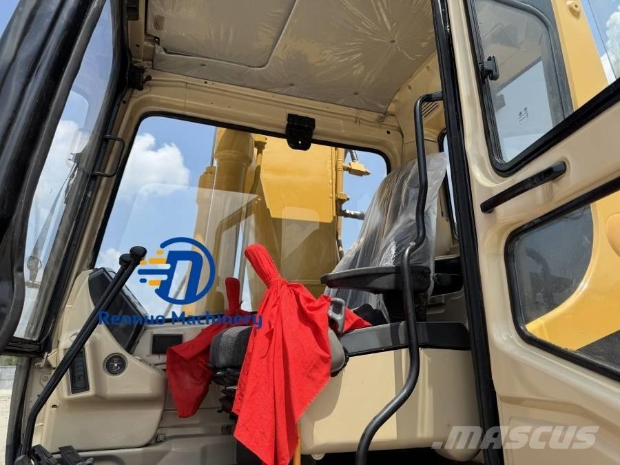 CAT 320 BL Rupsgraafmachines