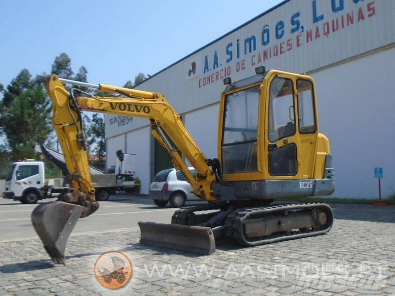 Volvo EC 25 Minigraafmachines < 7t