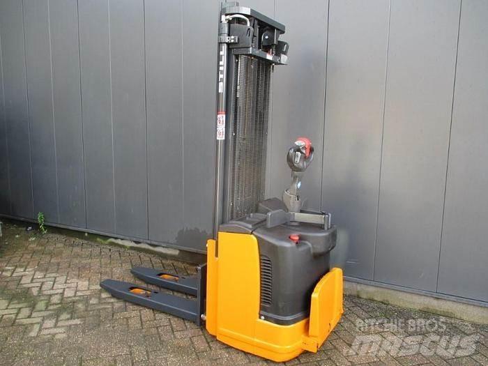 Still EGV S14 Meeloop stapelaar